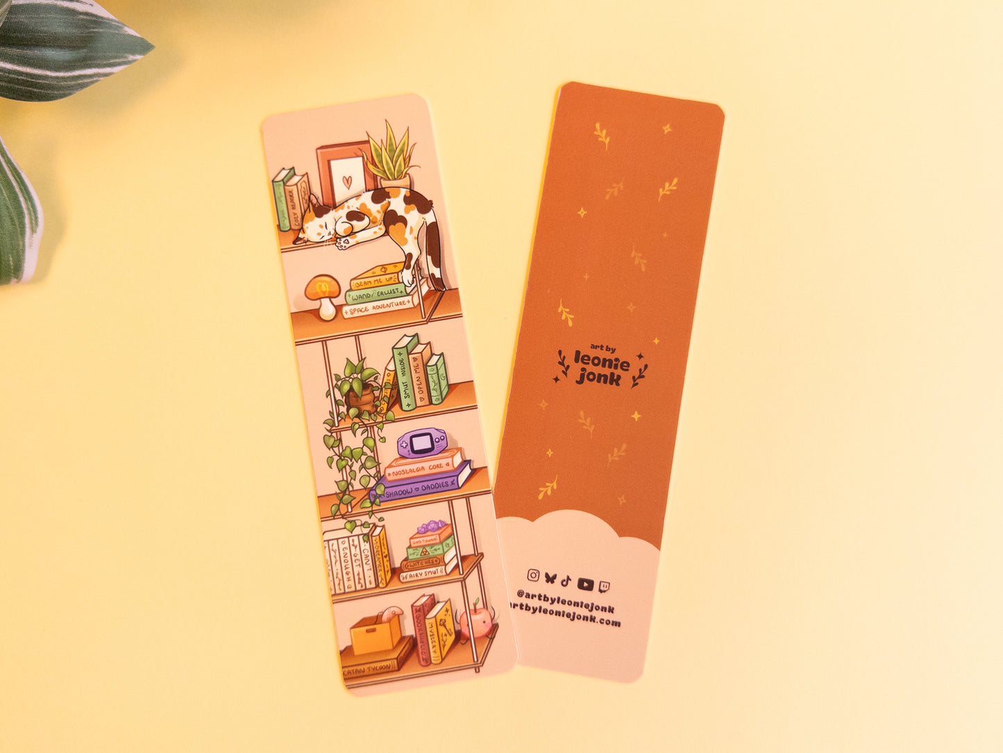 Bookcase Bookmark