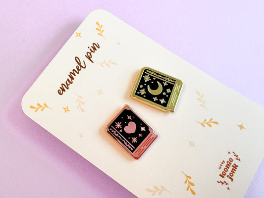 Mini Books - Collar Pin Set