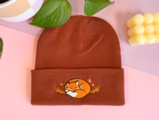 Sleeping Fox Beanie - Orange Rust