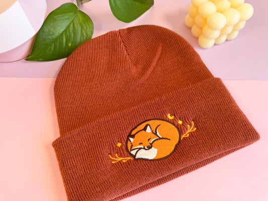 Sleeping Fox Beanie - Orange Rust
