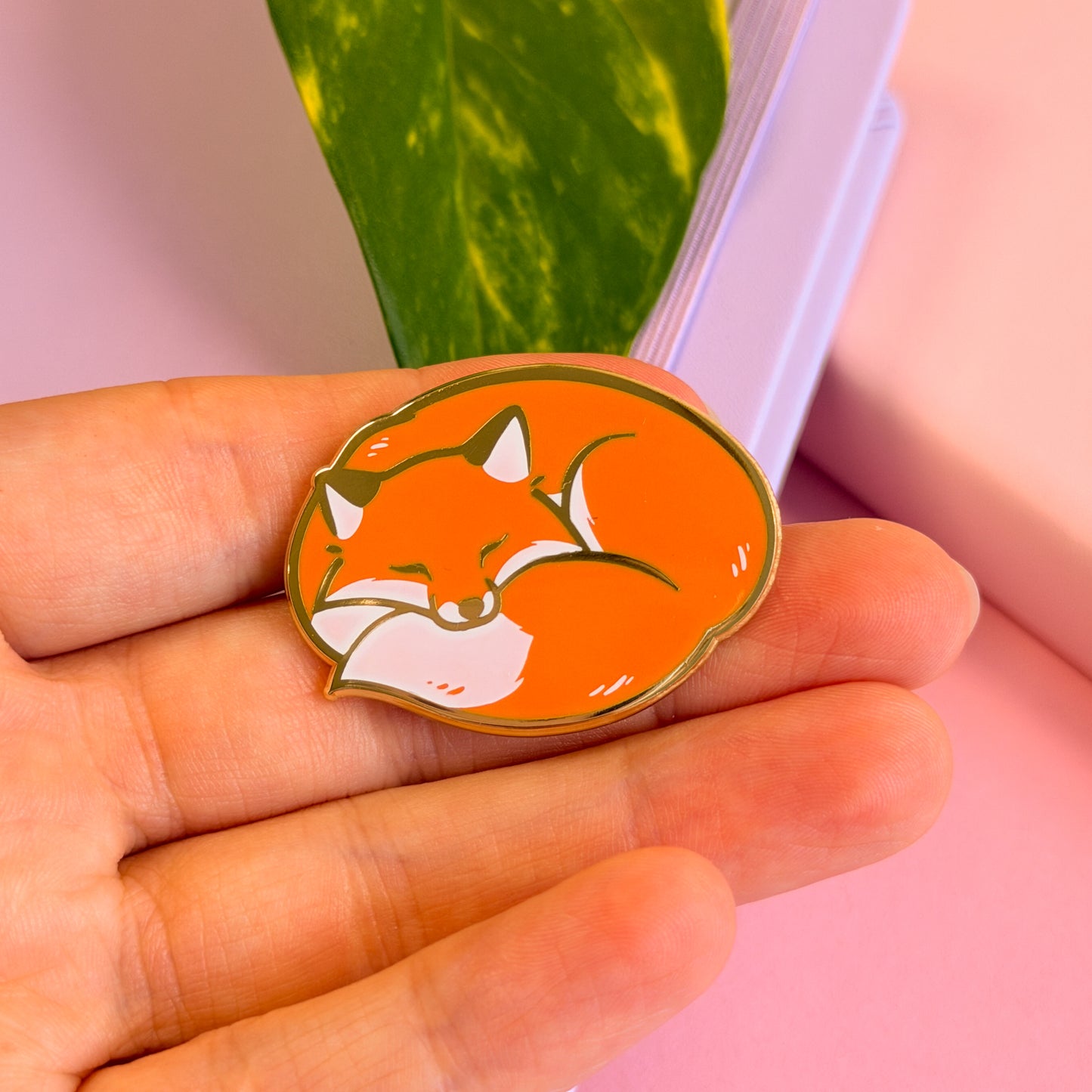 Sleepy fox Enamel Pin